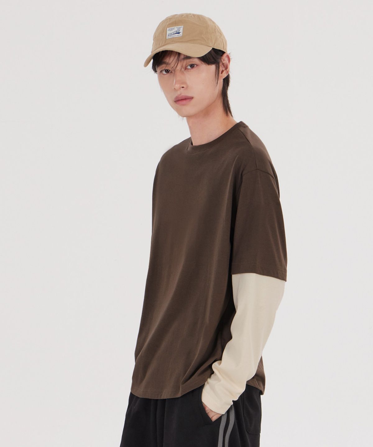 굿라이프웍스(GLW) [unisex] 레이어드 투톤 롱슬리브티 브라운