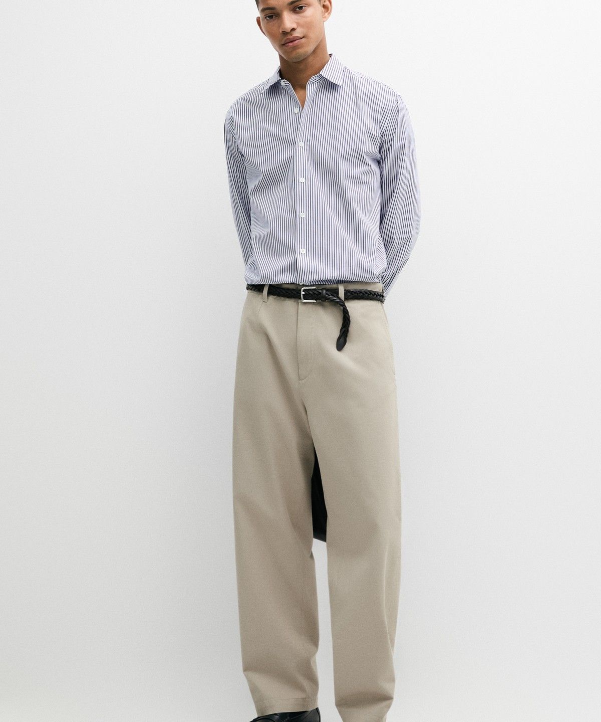 마시모두띠(MASSIMO DUTTI) 100% 코튼 레귤러 핏 스트라이프 셔츠
