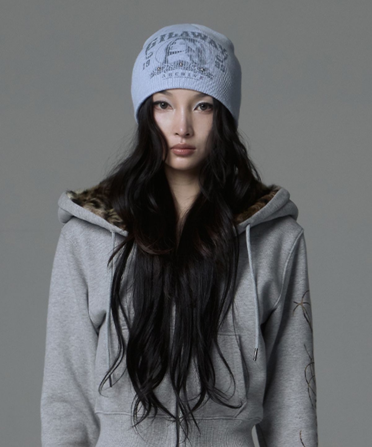 길라아카이브(GILAARCHIVE) RUNAWAY GIRL UNCUFFED BEANIE_SKY BLUE