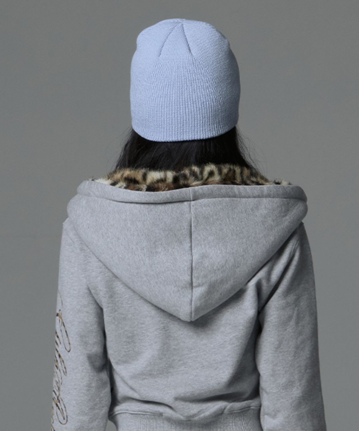 길라아카이브(GILAARCHIVE) RUNAWAY GIRL UNCUFFED BEANIE_SKY BLUE