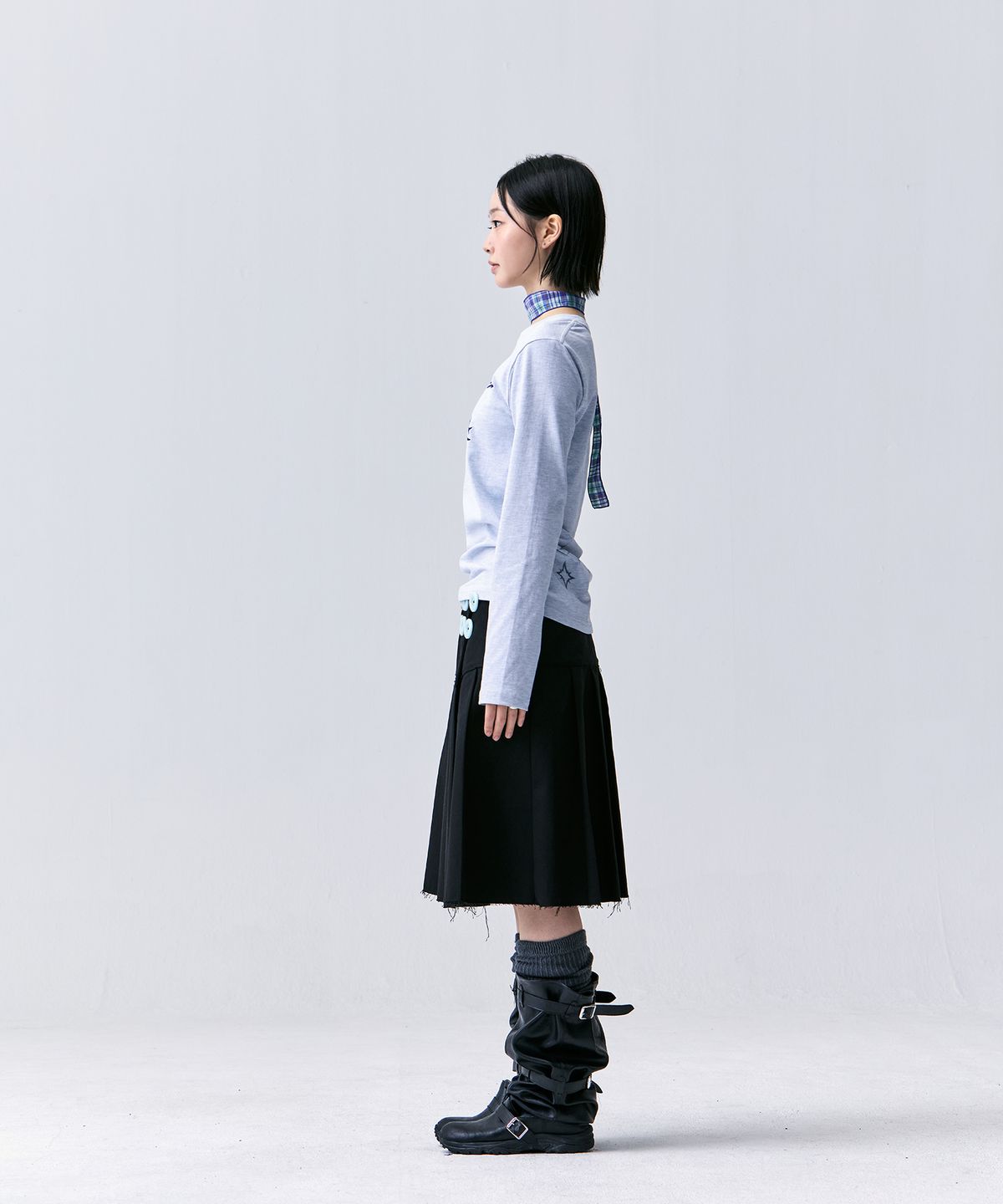 탄산마그네슘(TANSANMAGNESIUM) 더블 버튼 미디 스커트 (블랙)