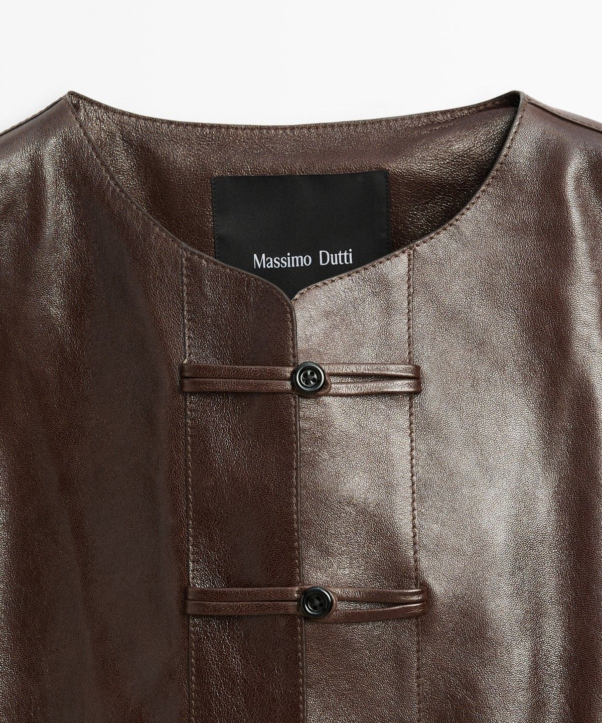 마시모두띠(MASSIMO DUTTI) 토글 디테일 나파 가죽 자켓