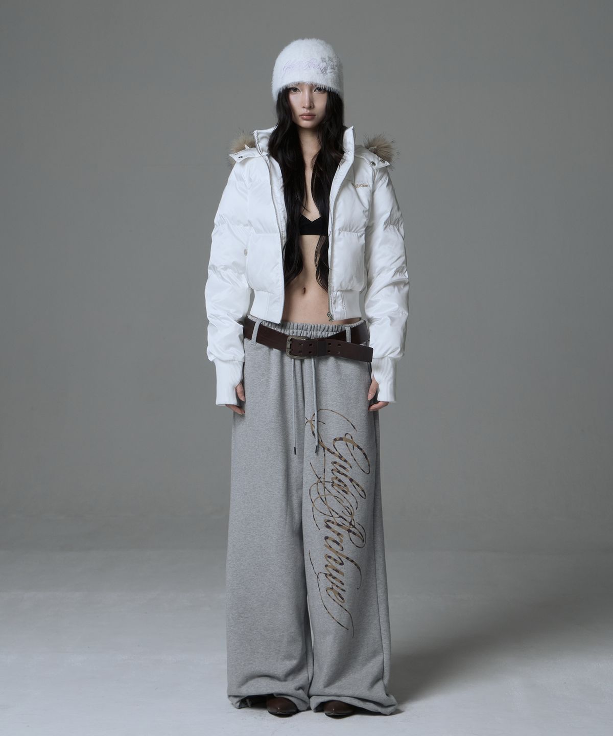 길라아카이브(GILAARCHIVE) FUR HOOD LIGHT PADDED JACKET_WHITE