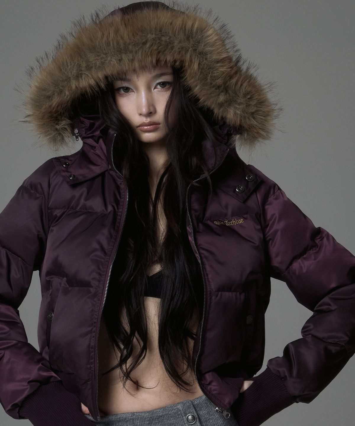 길라아카이브(GILAARCHIVE) FUR HOOD LIGHT PADDED JACKET_PURPLE