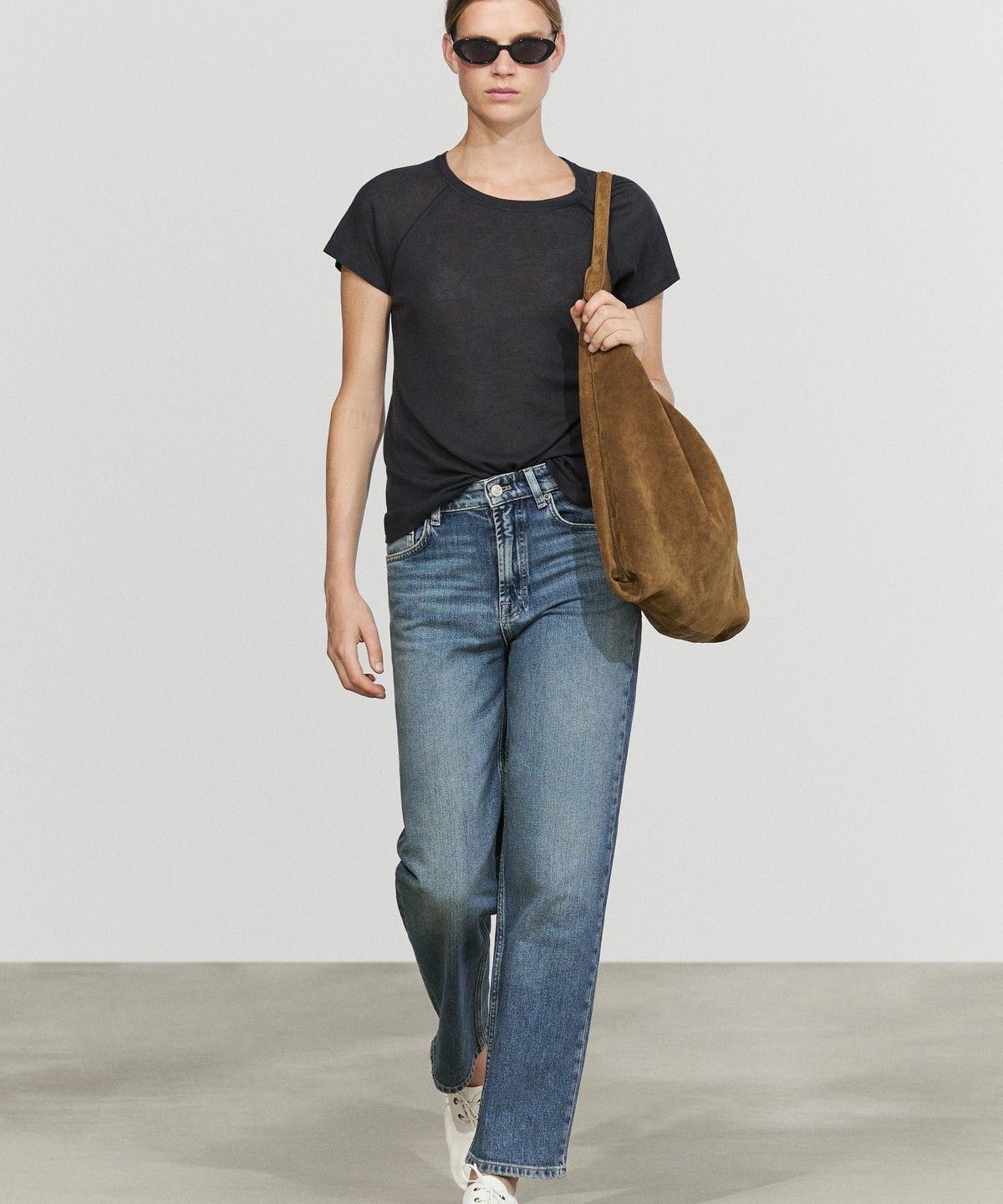 마시모두띠(MASSIMO DUTTI) 래글런 반팔 티셔츠