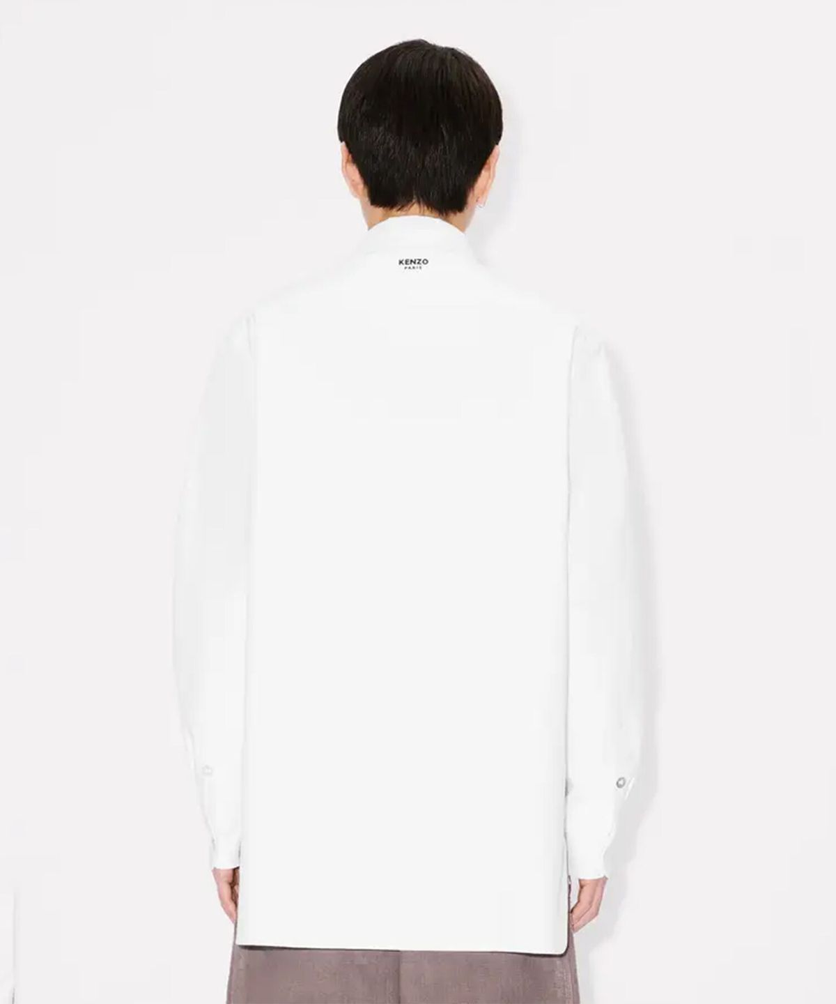겐조(KENZO) 남성 25FW 워크웨어 오버셔츠_K256AMI101WHX
