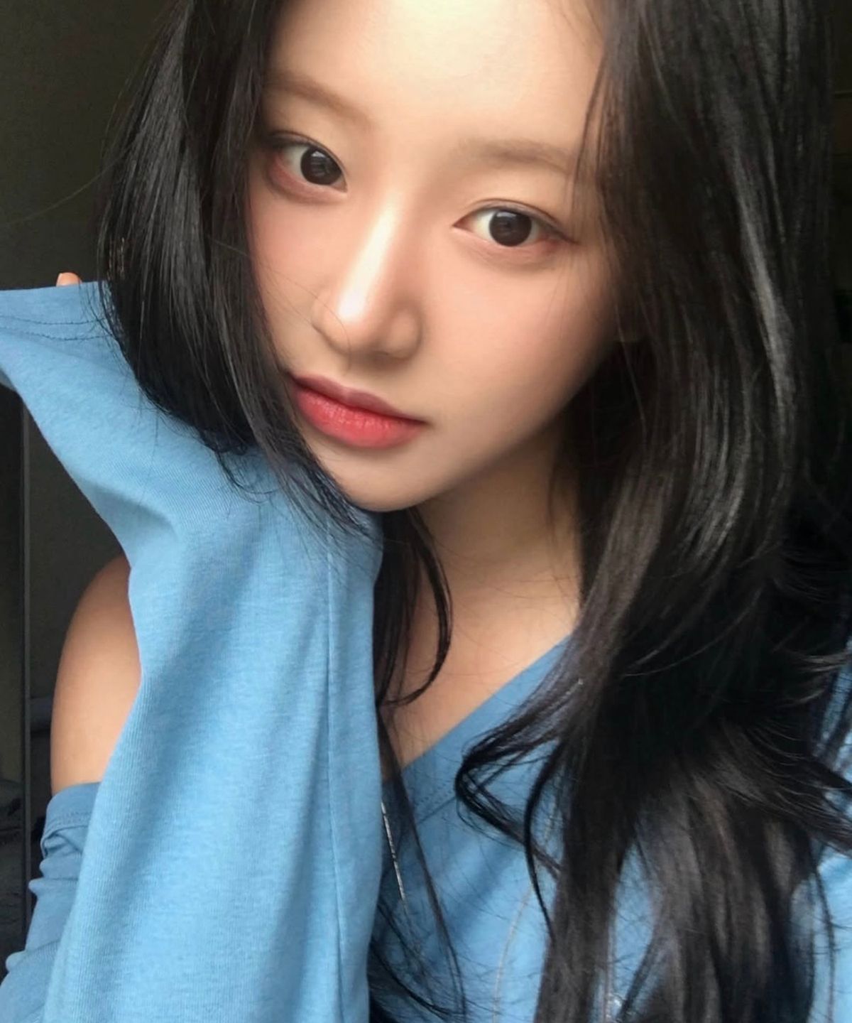 스트라이프마가린(STMG) 마가린 패치 원숄더 긴팔 티셔츠 블루