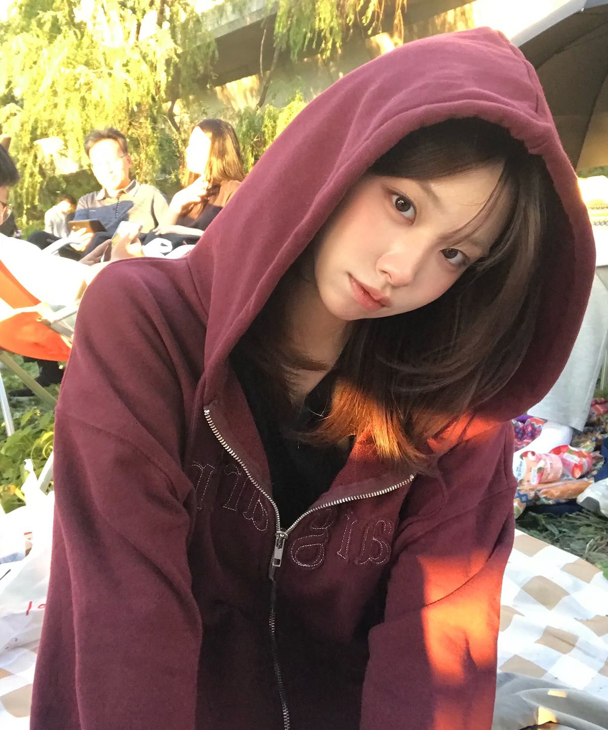스트라이프마가린(STMG) 마가린 아플리케 루즈 투웨이 지퍼 후드집업 버건디