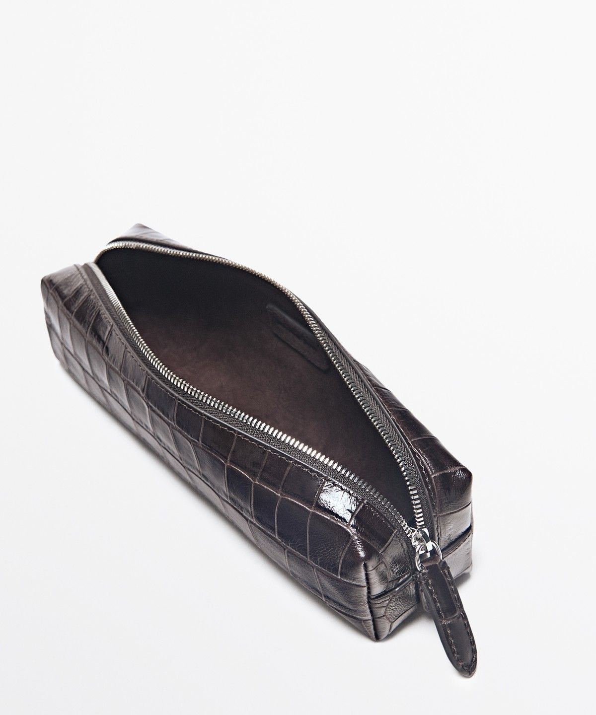 마시모두띠(MASSIMO DUTTI) 텍스처 레더 케이스