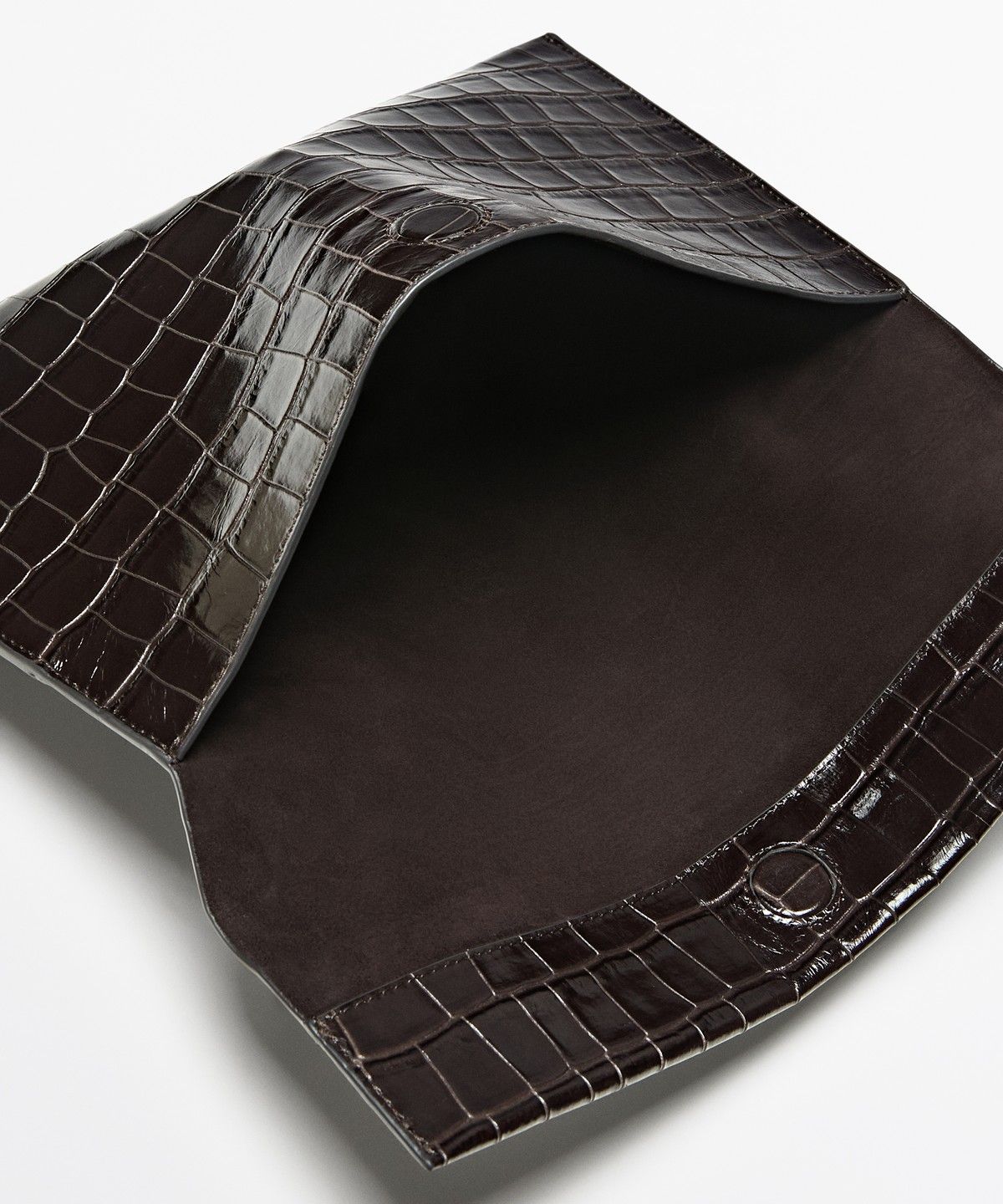 마시모두띠(MASSIMO DUTTI) 텍스처드 레더 아이패드 케이스
