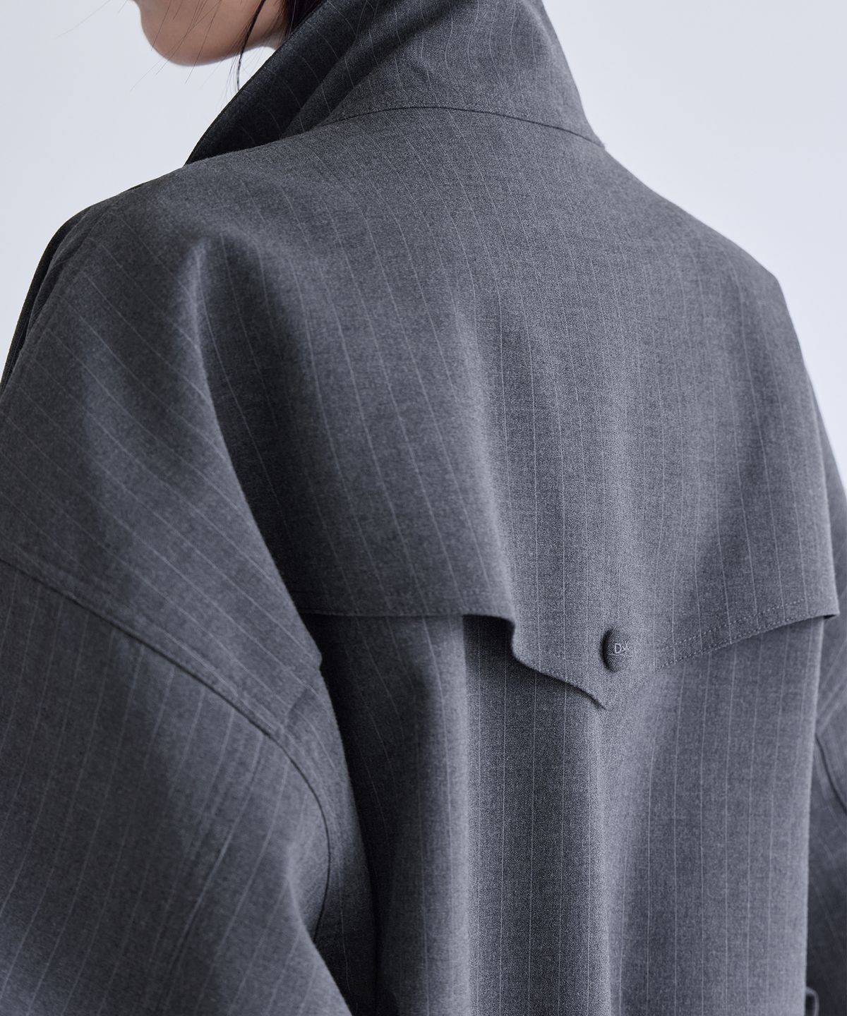 런던다다(LONDONDADA) Oversized High-Neck Stripe Blouson, CHARCOAL