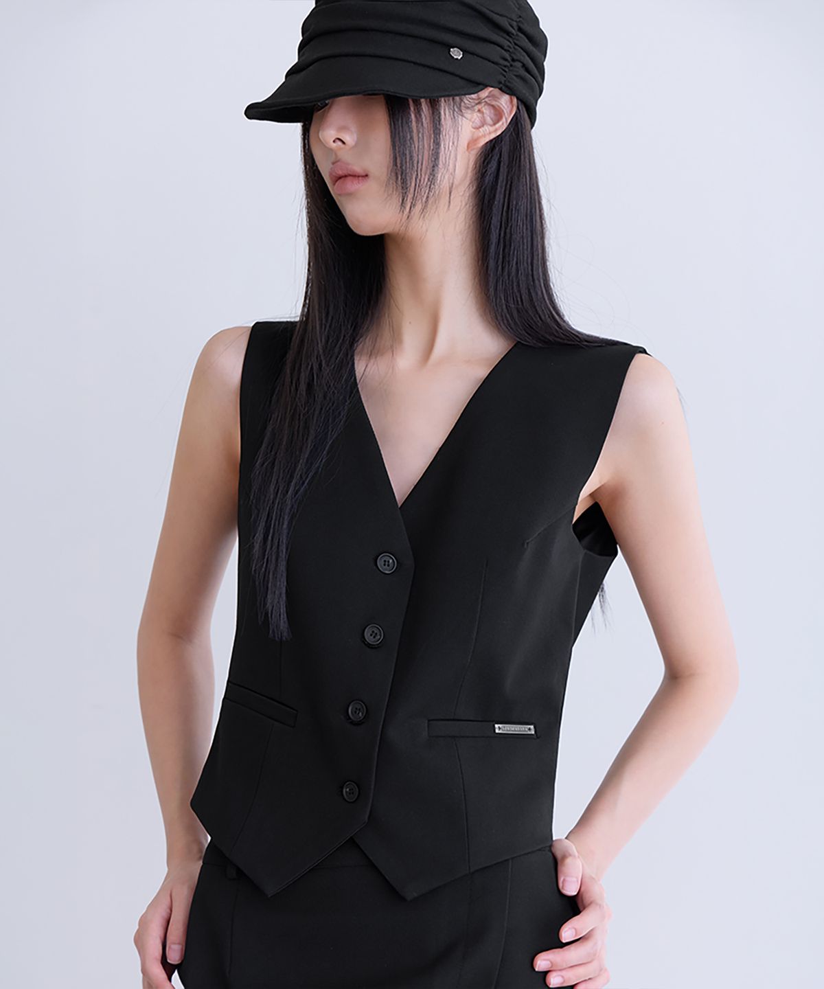 런던다다(LONDONDADA) [SET-UP] Essential Tailored Vest, BLACK