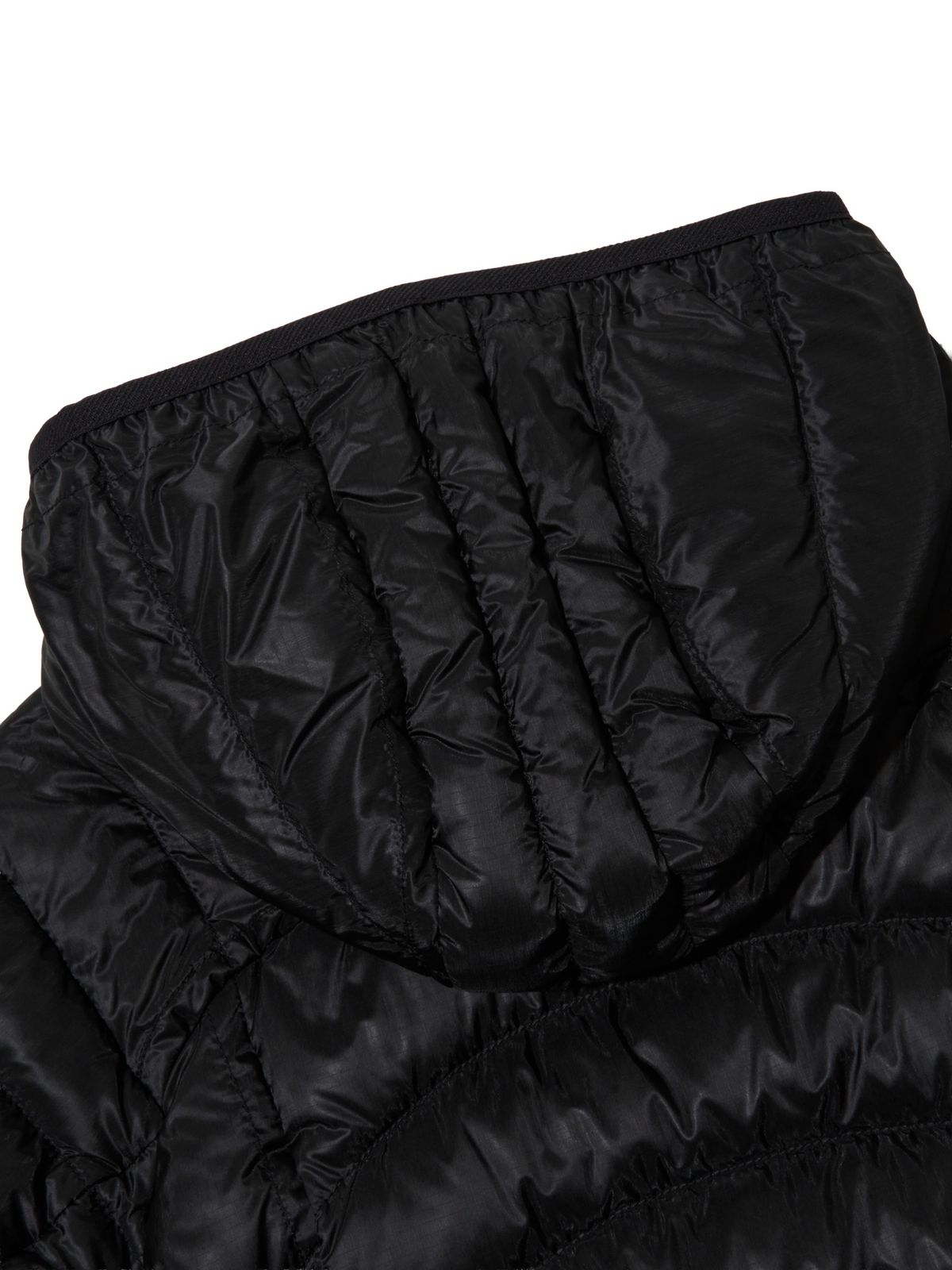 아이더(EIDER) GRATINUM (그래티넘) UNI 키즈 다운 자켓_Black