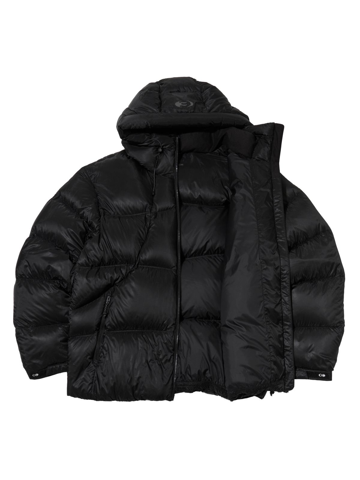 아이더(EIDER) GRATINUM (그래티넘) 남성 후디드 푸퍼 구스 다운 자켓_Black