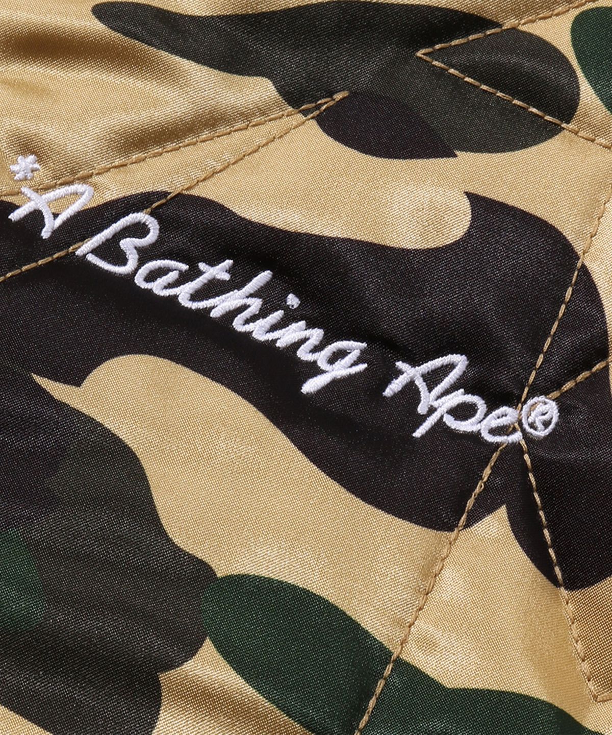 베이프(BAPE) 퍼스트 카모 리버시블 스타 퀼티드 수베니어 자켓(M) BURGUNDY