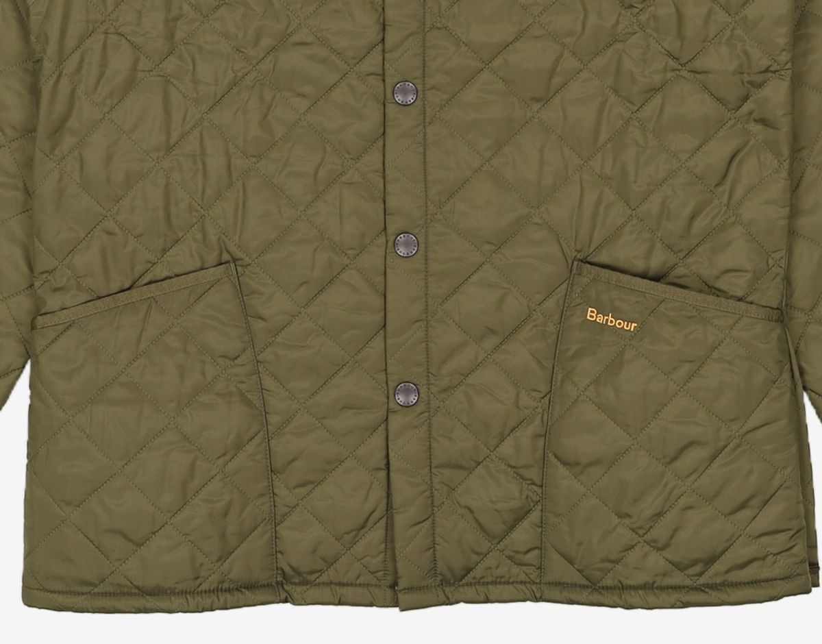 바버(BARBOUR) 남성 카키 Liddesdale 퀼팅 자켓 (URJA3F020L3) M