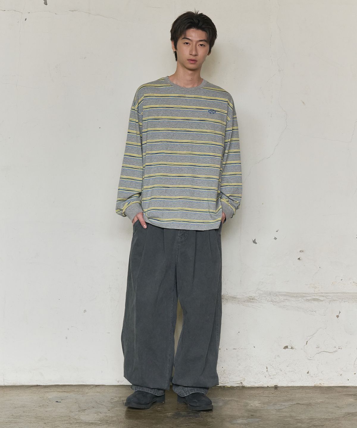논타입(NONTYPE) MULTI STRIPE LONG SLEEVE (GREY)