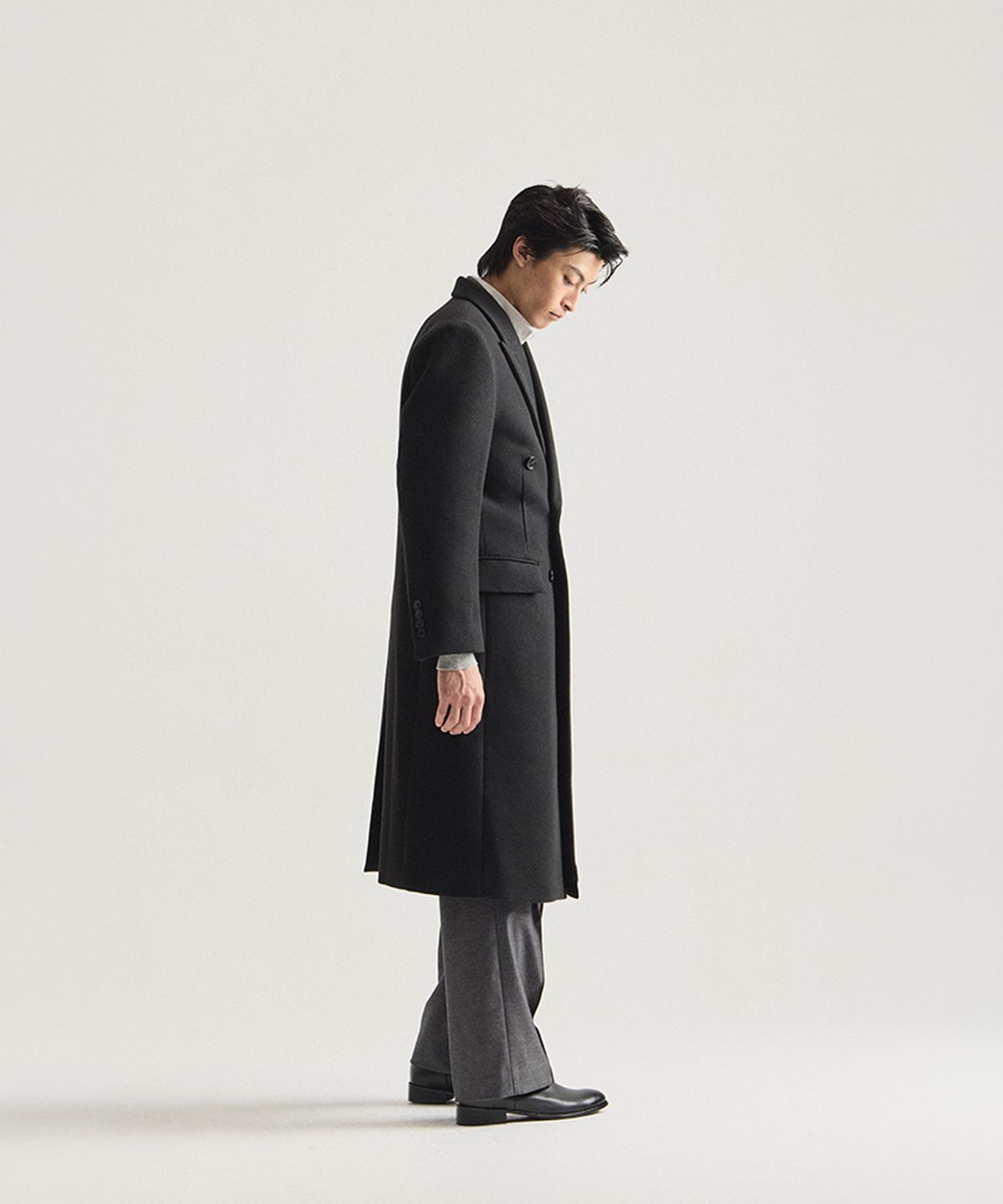 테일러채드(TAILORCHAD) 블랙 더블-브레스티드 울 코트