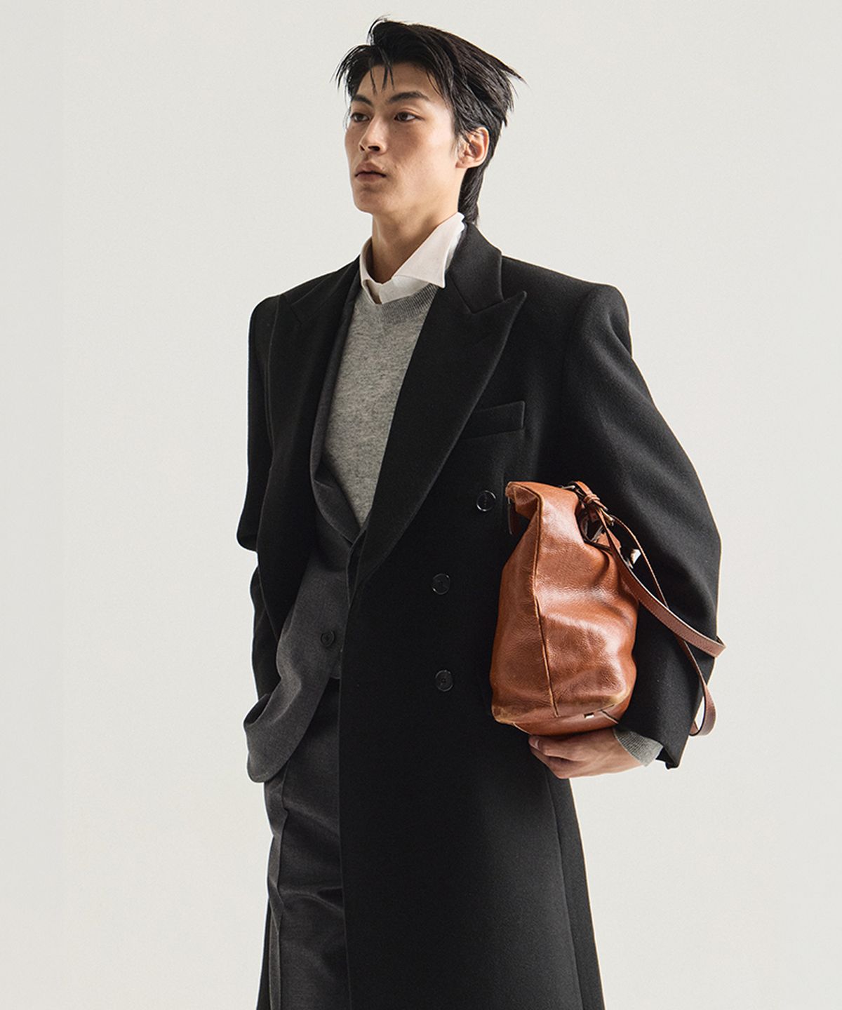 테일러채드(TAILORCHAD) 블랙 더블-브레스티드 울 코트