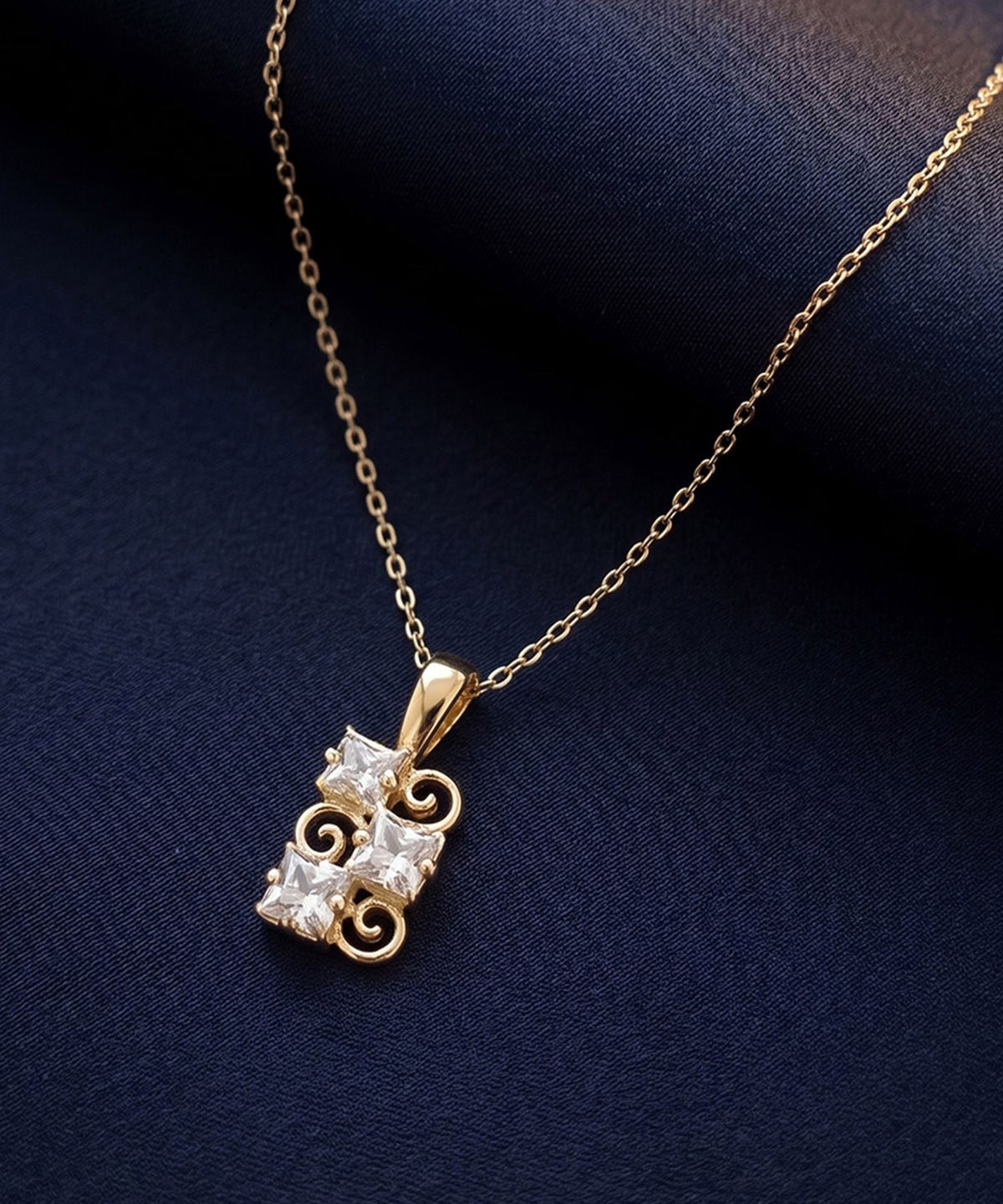 엘렌쥬얼리(HELENE JEWELRY) 14K 18K 트리플 랩 다이아몬드 트리 체인 금 목걸이