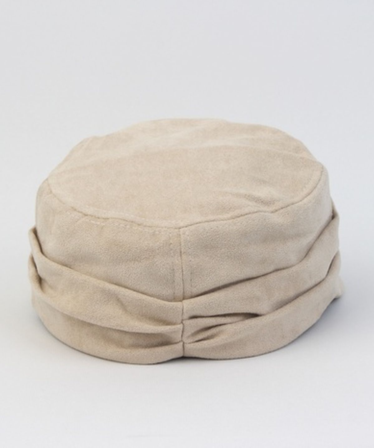유니버셜 케미스트리(UNIVERSAL CHEMISTRY) Suade Wrinkle Ivory Marine Cap 주름모자