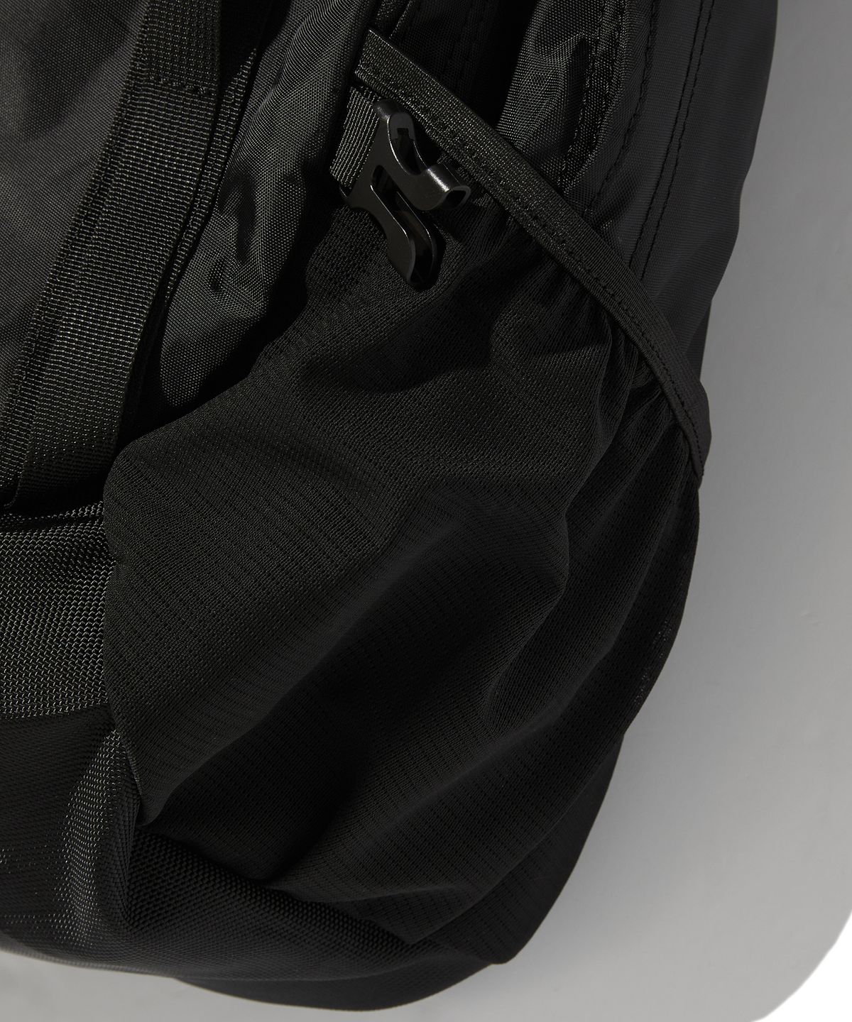 스웨이드(SUADE) UTILITY BACKPACK [BLACK]