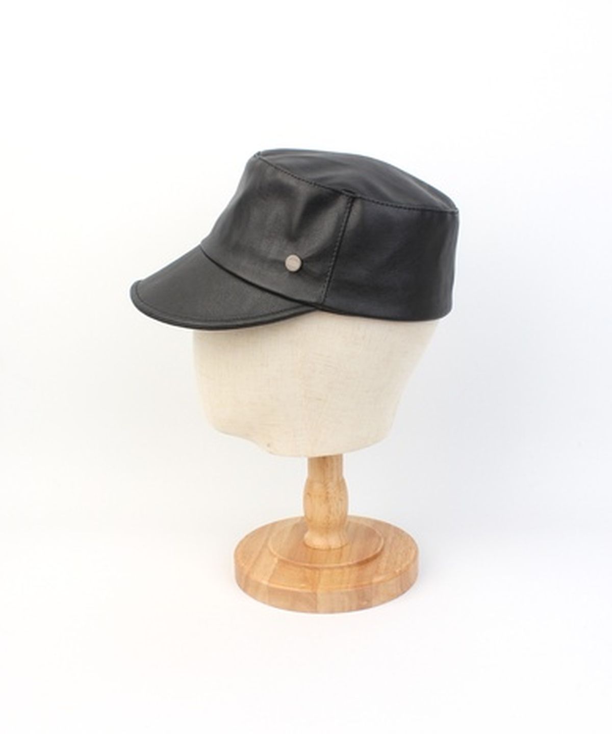 유니버셜 케미스트리(UNIVERSAL CHEMISTRY) Leather Black Logo Riding Cap 가죽승마모자