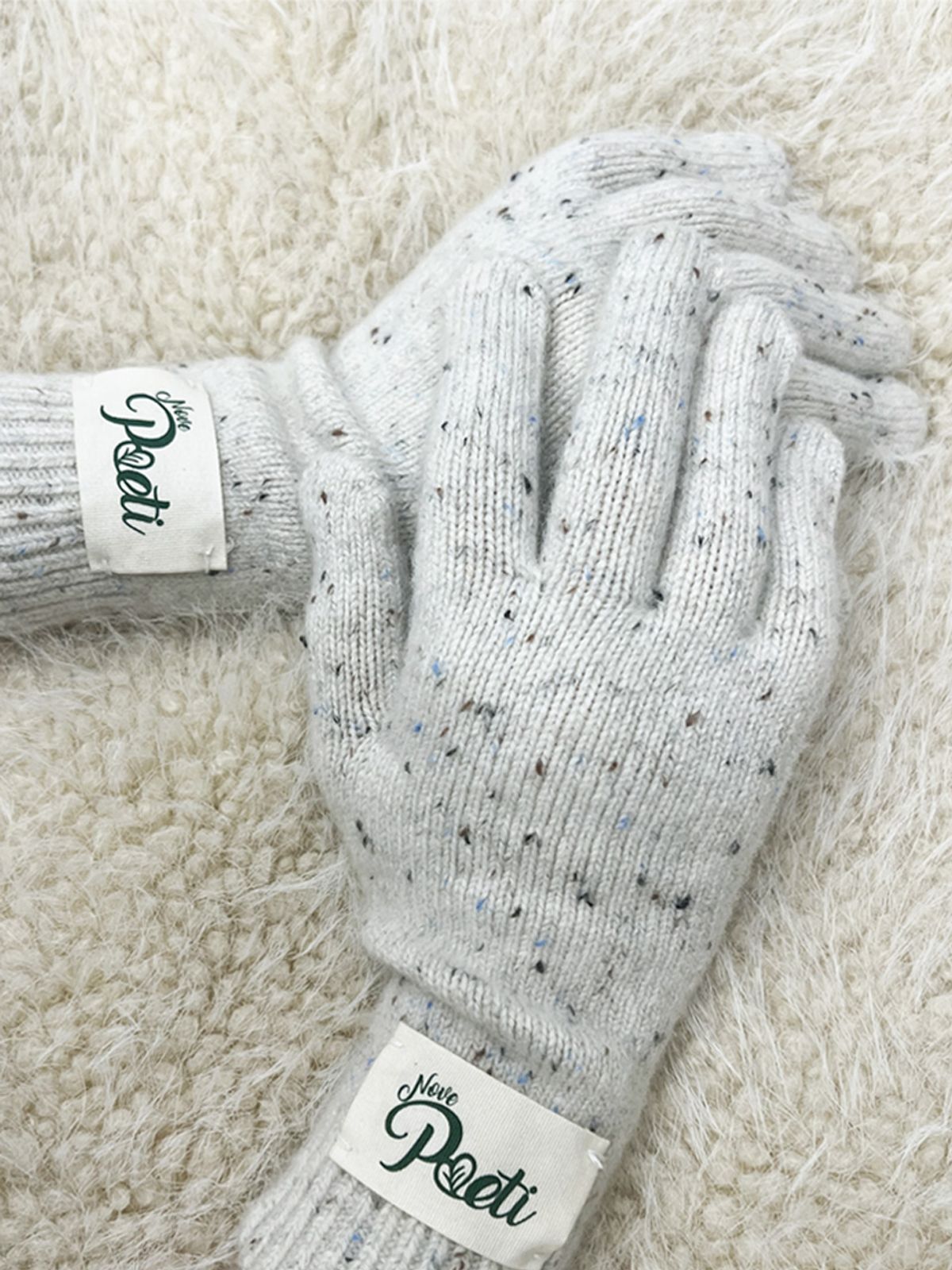 노브포에티(NOVE POETI) COZY NEP GLOVES 코지 냅 장갑