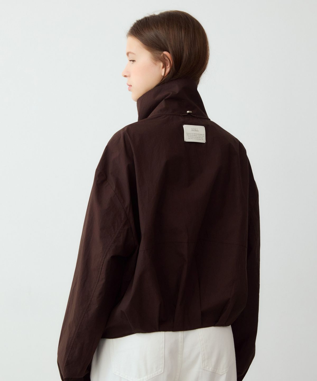 어다울(ADAUL) Label point pintuck blouson - brown