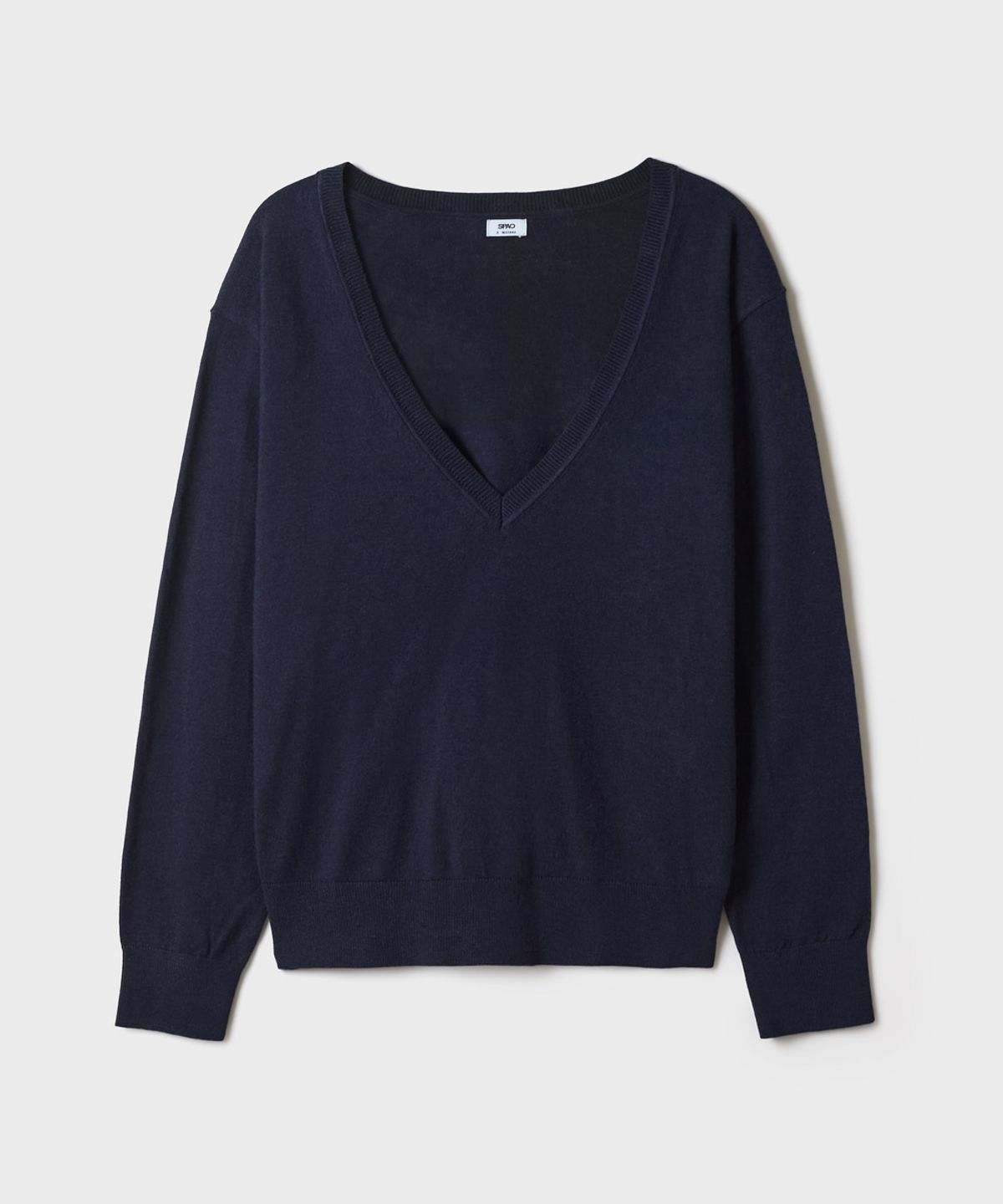 스파오(SPAO) [소프트얀] 딥 브이넥 니트_SPKWG49G01