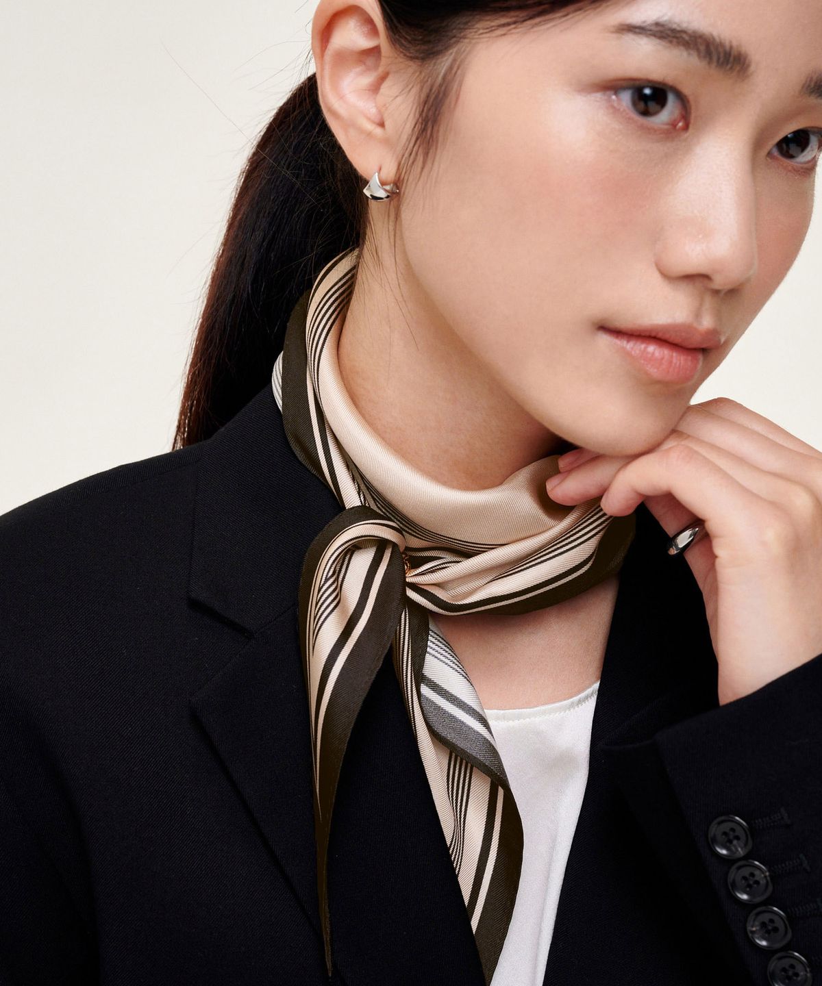 생럭슈(SAINTLUXURE) 테이드 브라운베이지