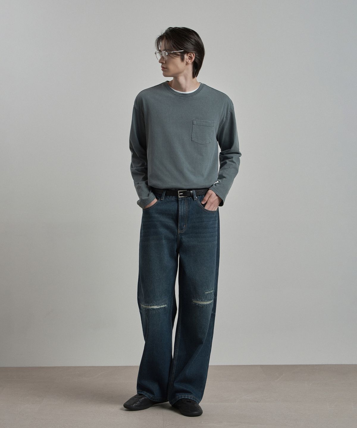 워크온바디오프(WORK ON BODY OFF) 테르 세미 오버핏 피그먼트 티셔츠 [블루]