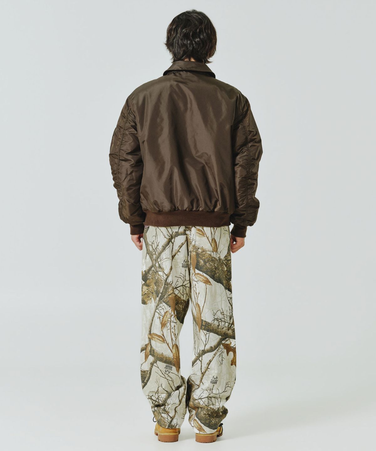 알파 인더스트리(ALPHA INDUSTRIES) CWU 45/P 릴렉스 핏 플라이트 자켓 (옥스포드) 히코리