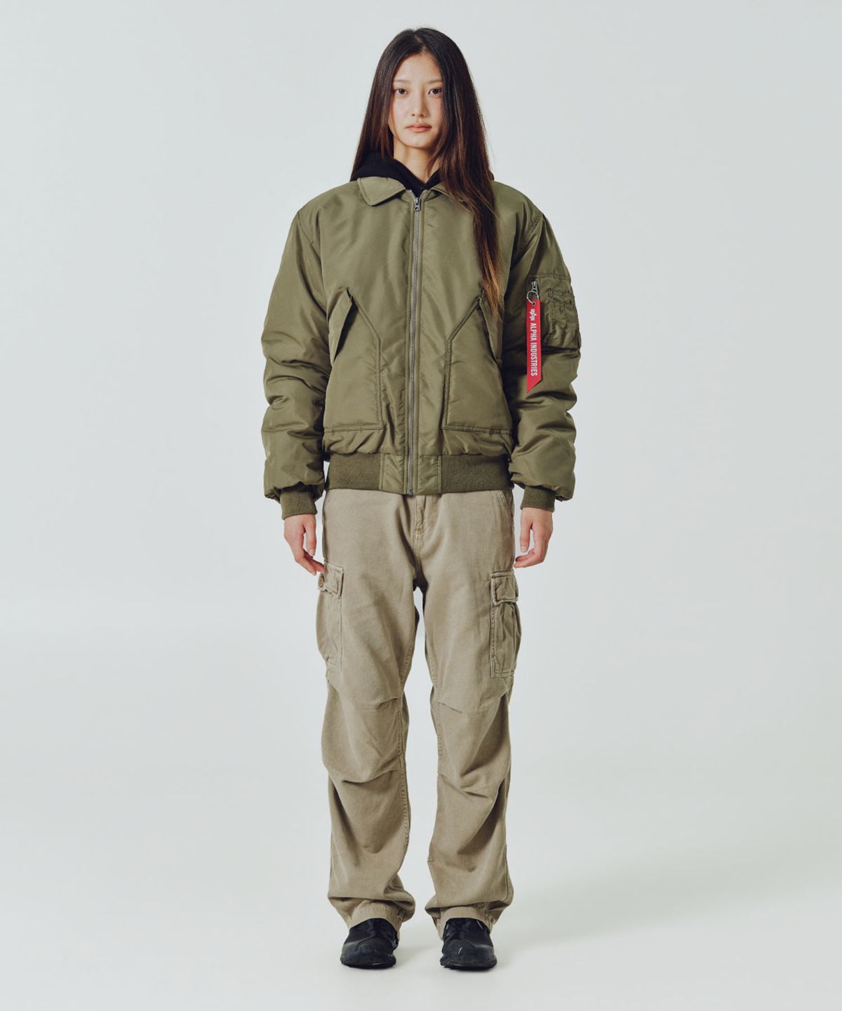 알파 인더스트리(ALPHA INDUSTRIES) CWU 45/P 릴렉스 핏 플라이트 자켓 (옥스포드) OG-107 그린