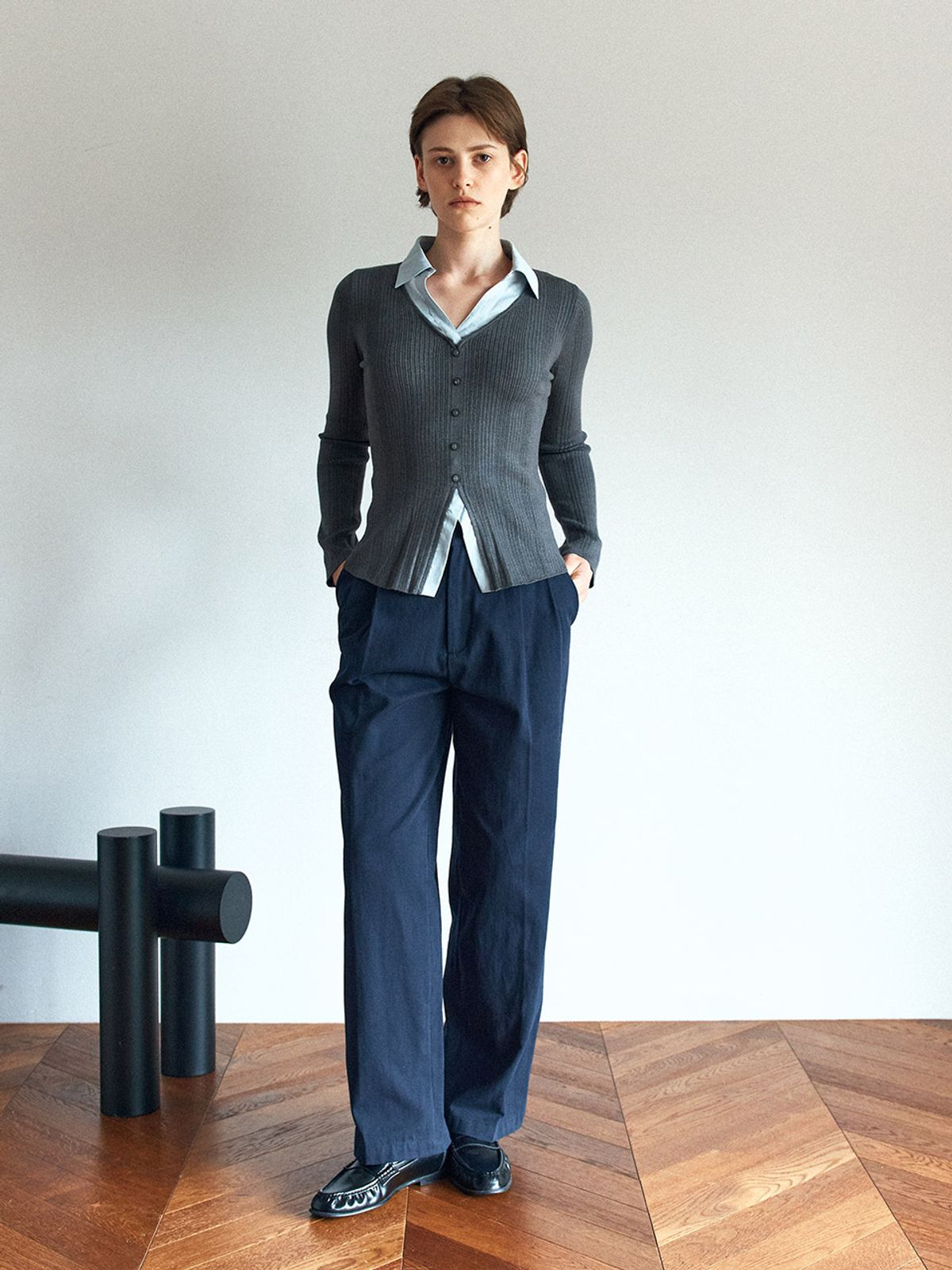 헌치(HUNCH) Shirts Layered V-Neck Top