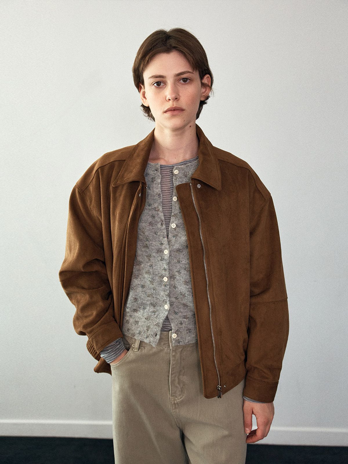 헌치(HUNCH) Suede Hem-Banded Blouson (2color)