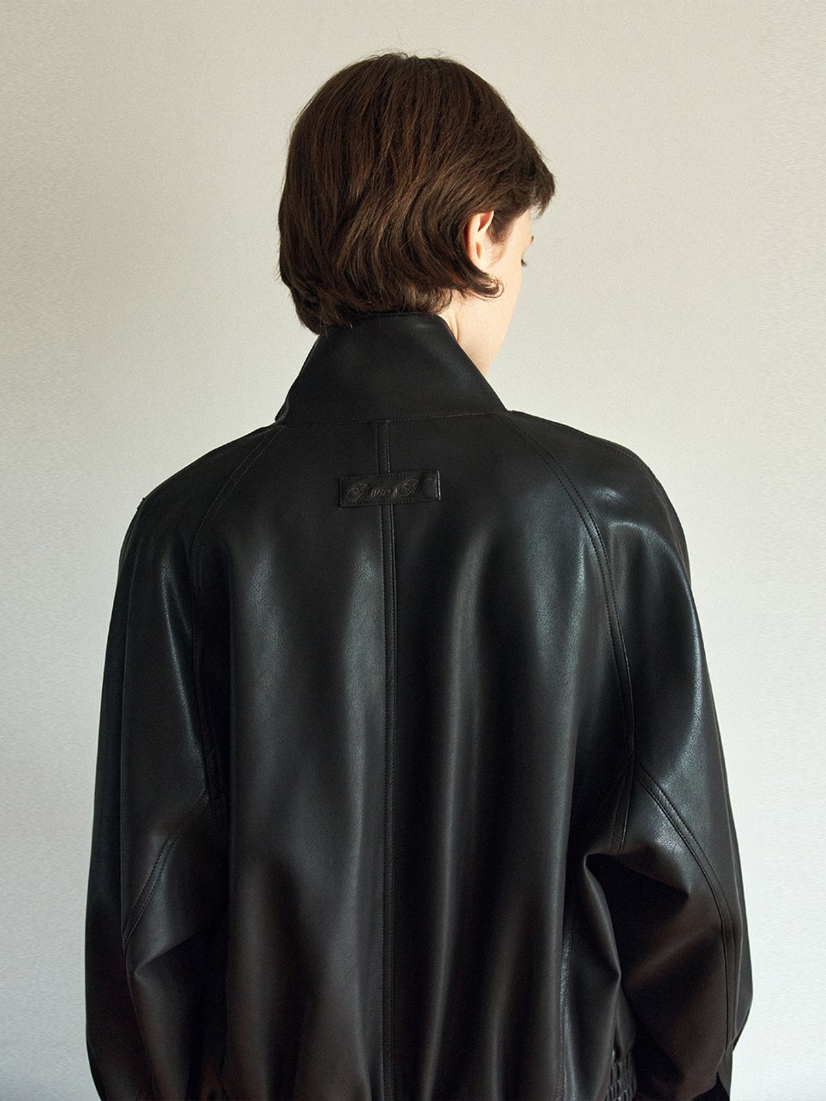 헌치(HUNCH) Band Neck Faux Leather Blouson