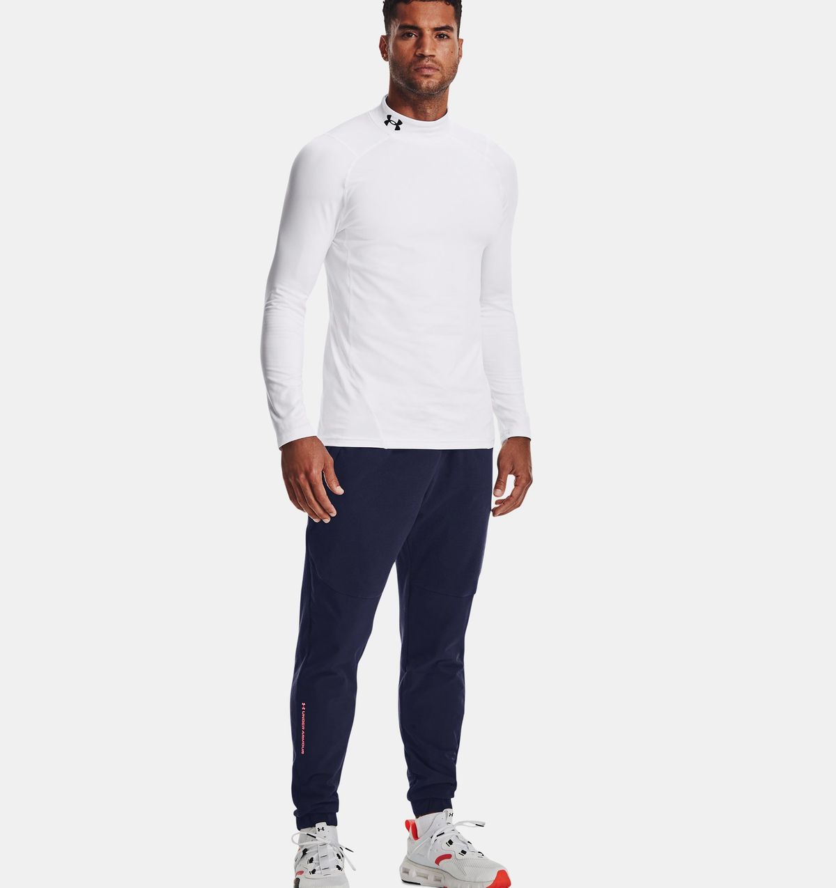 언더아머(UNDERARMOUR) 남성 ColdGear 피티드 모크1366066-100