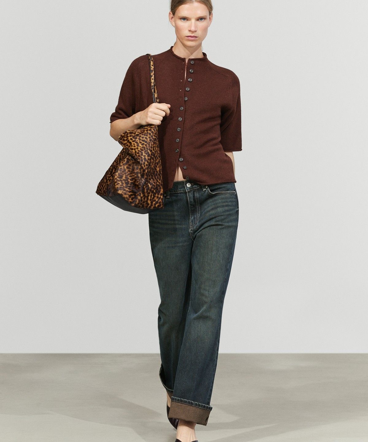마시모두띠(MASSIMO DUTTI) 100% 울 퍼널넥 니트 가디건