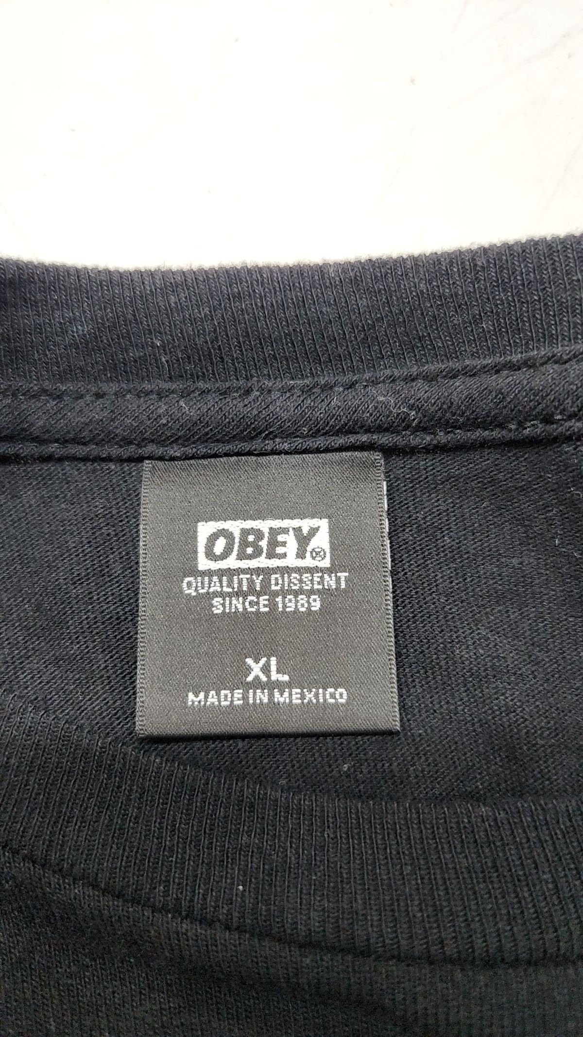 오베이(OBEY) 반소매 티셔츠 XL