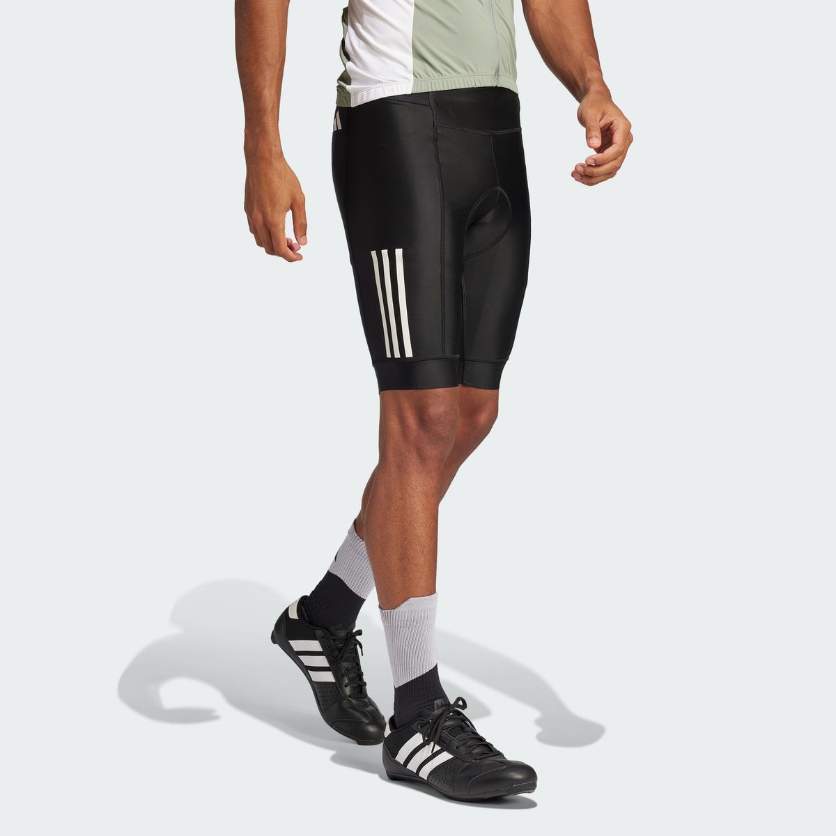 아디다스(ADIDAS) 에센셜 3-스트라이프 패디드 사이클링 쇼츠 JD9150
