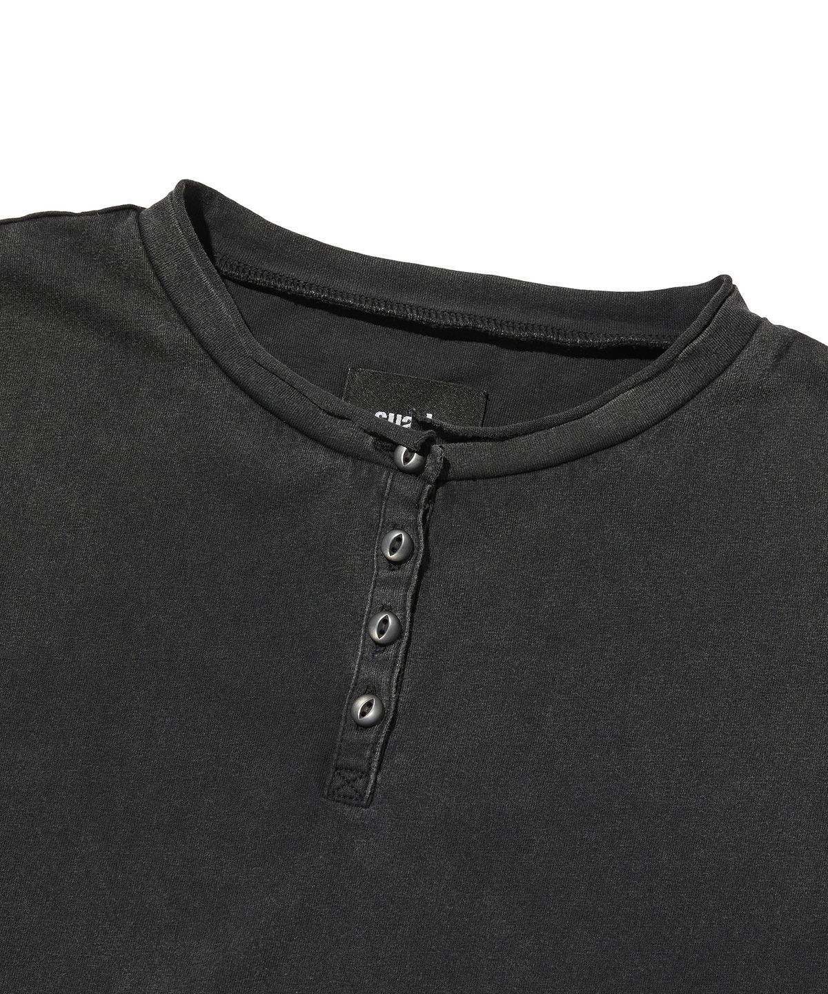 스웨이드(SUADE) WASHED HENLEY NECK [WASHING BLACK]