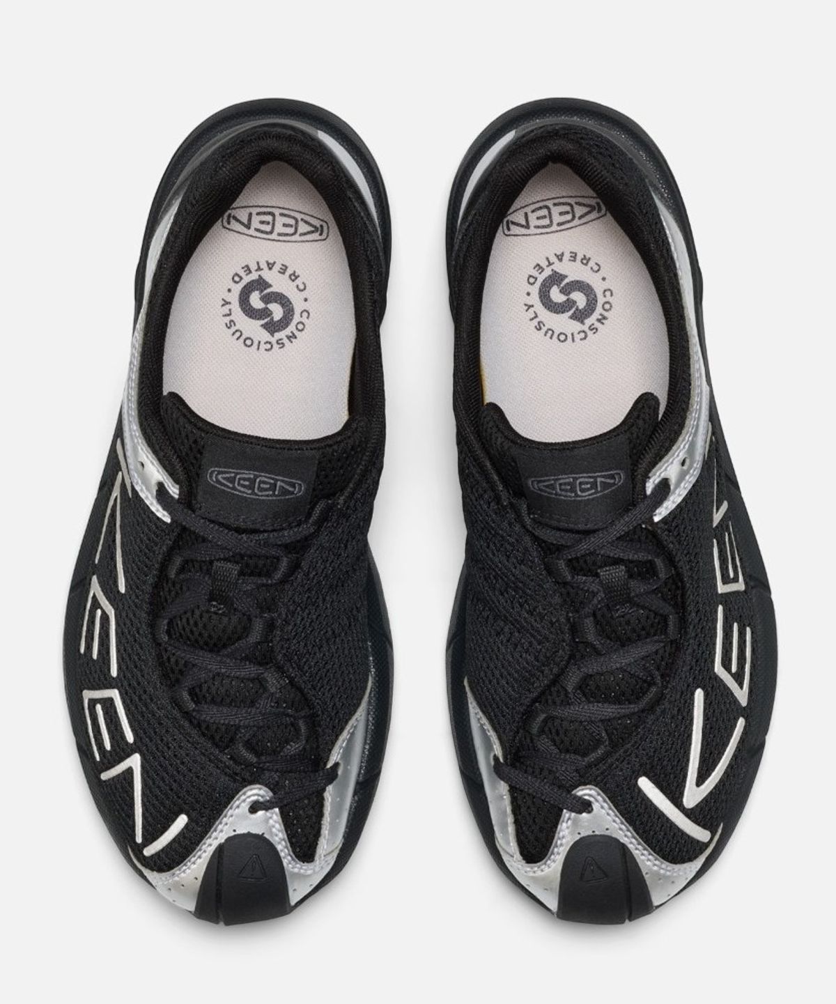 킨(KEEN) A86 여성 런닝화 BLACK/SILVER