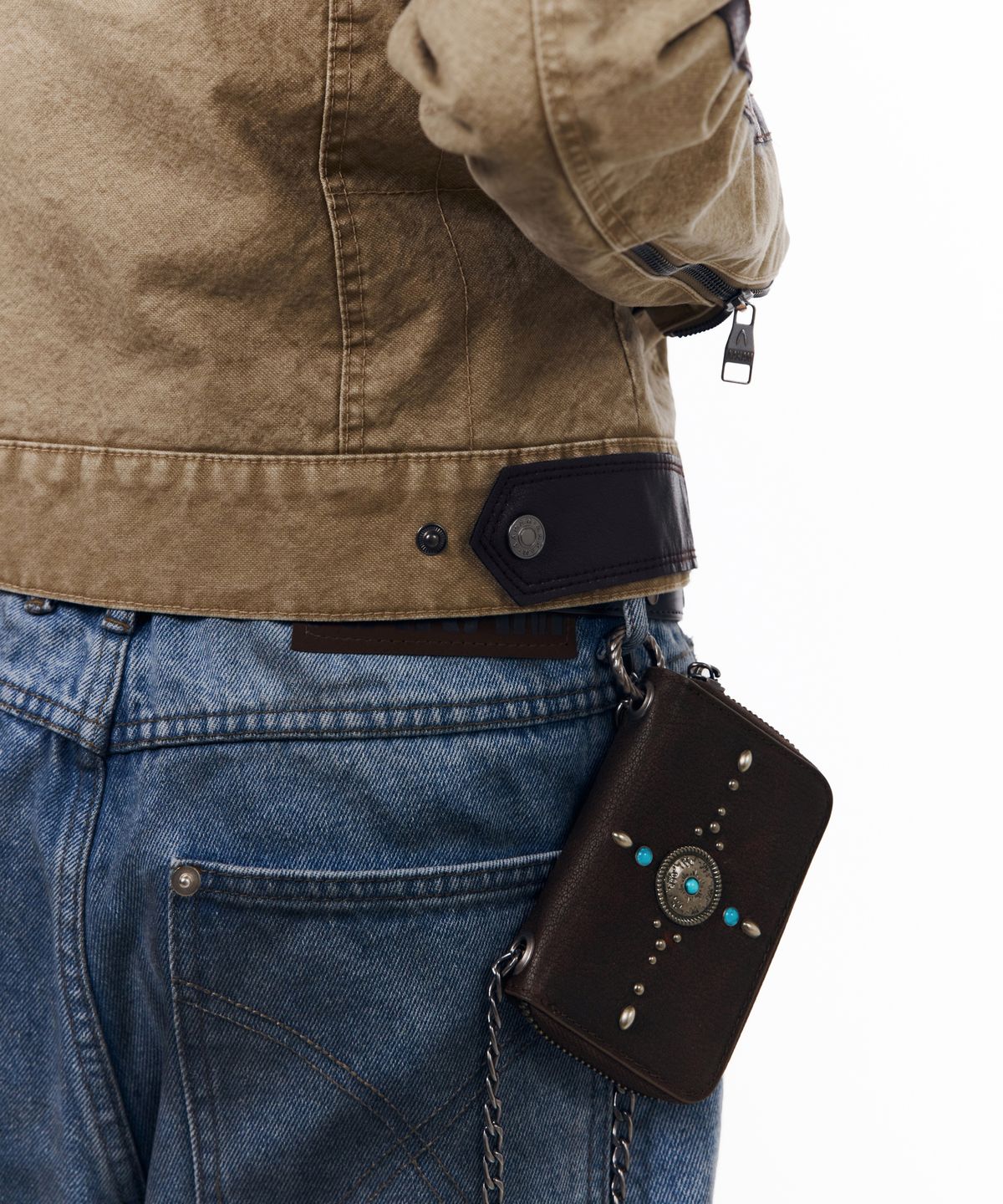 아캄(AAKAM) Western Studded Leather Wallet (Brown)