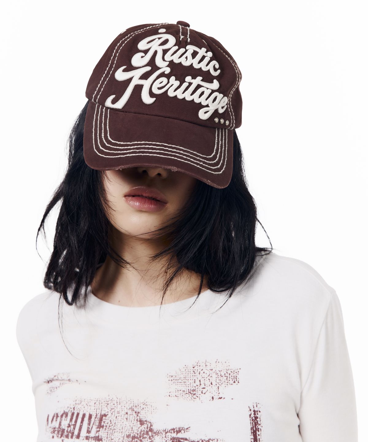 아캄(AAKAM) Rustic Stud Ball Cap (Burgundy)