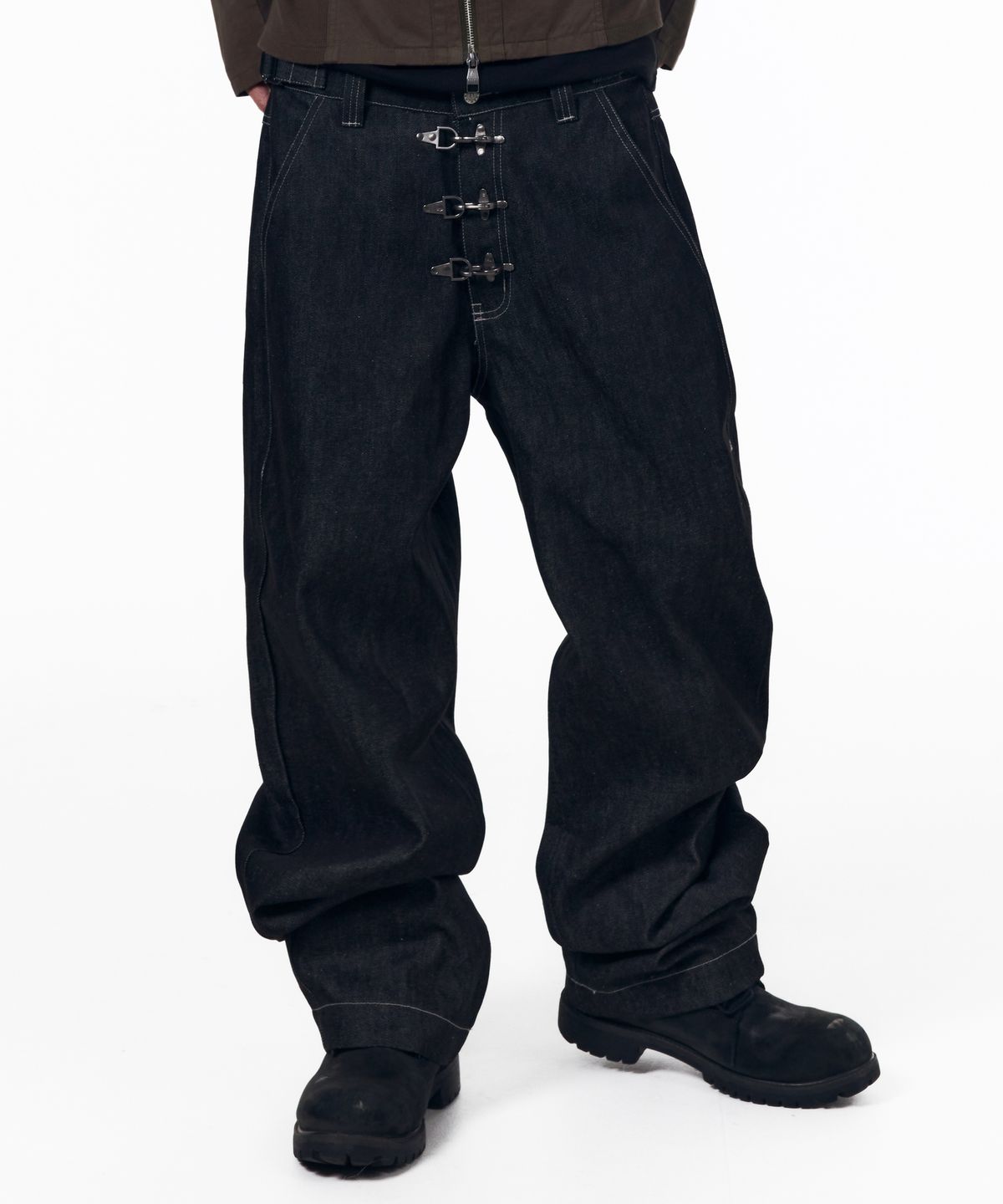 아캄(AAKAM) Fireman Hook Denim Pants (Black)
