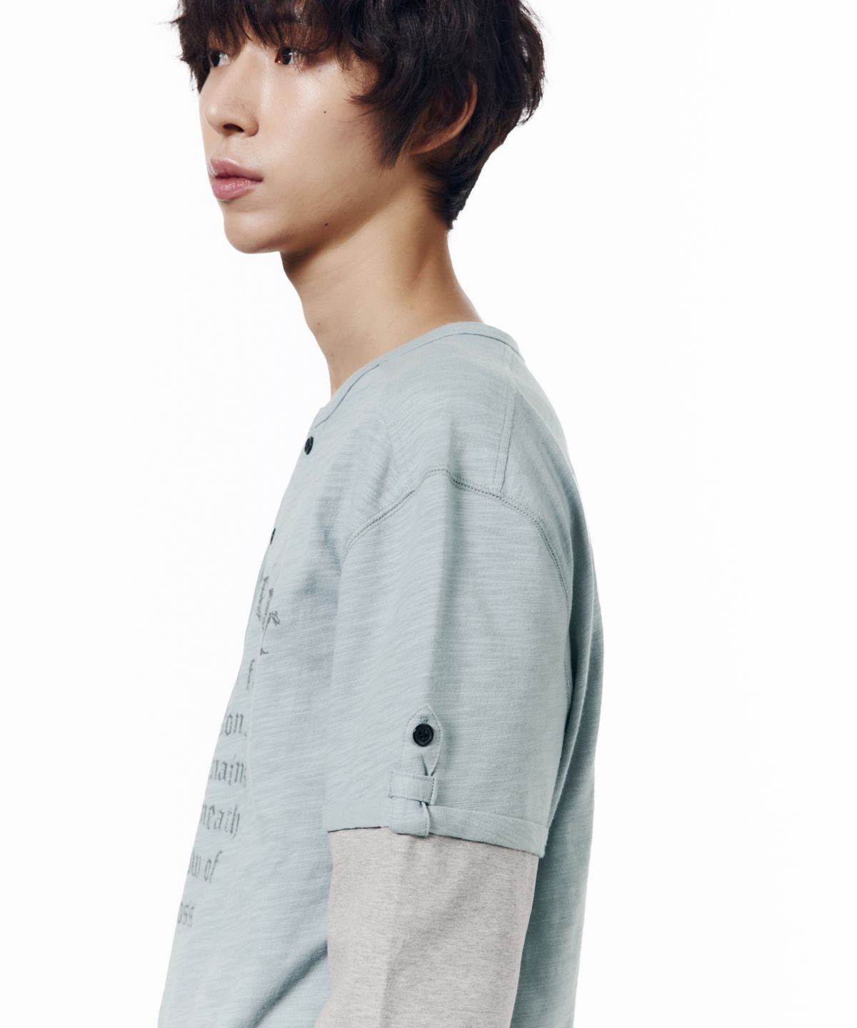 아캄(AAKAM) Henry Neck Layered Long Sleeve (Sky Blue)