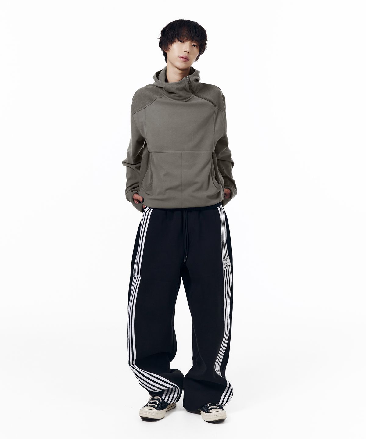 아캄(AAKAM) Fleece Utility Hooded Long Sleeve (Gray)