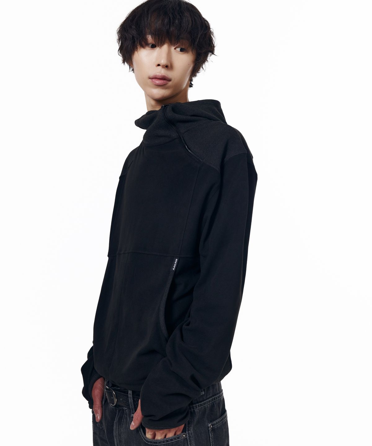 아캄(AAKAM) Fleece Utility Hooded Long Sleeve (Black)