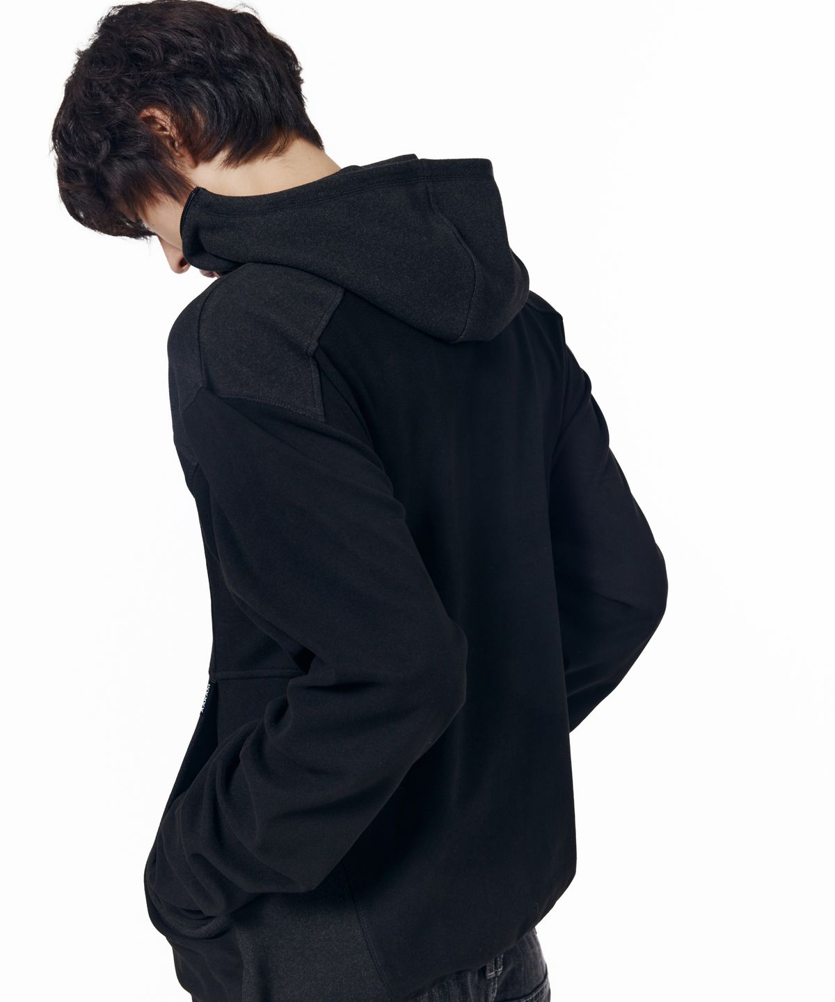 아캄(AAKAM) Fleece Utility Hooded Long Sleeve (Black)